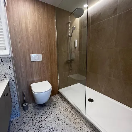 Juros Apartamentai *