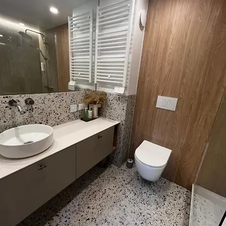 Juros Apartamentai *